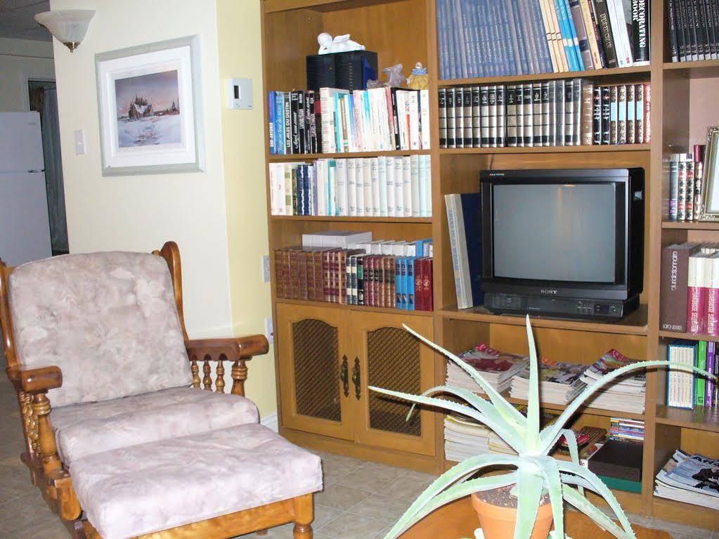 Gite Parfum De Mer Bed And Breakfast Pabos Екстериор снимка